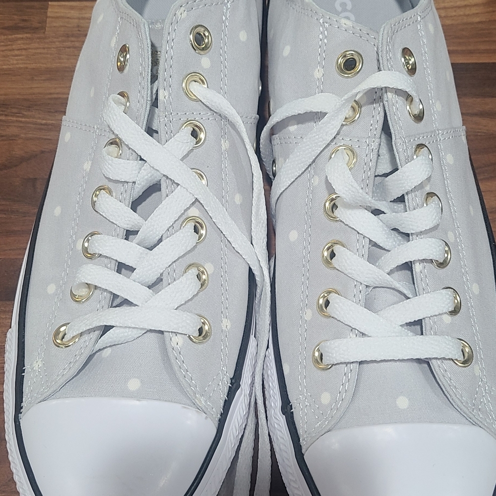 Converse womens size 11